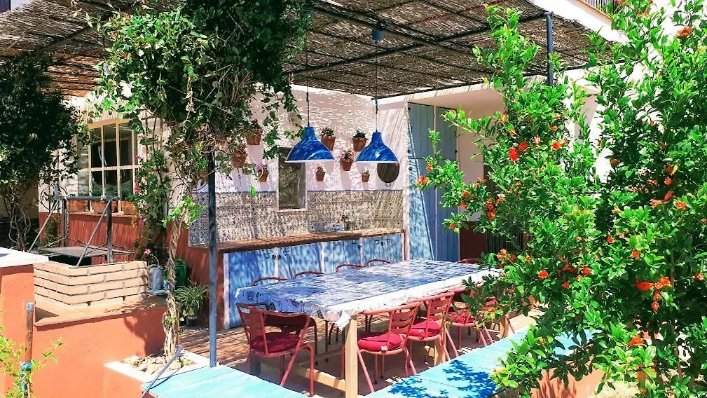 Casa Rural Flores Amarillas-1